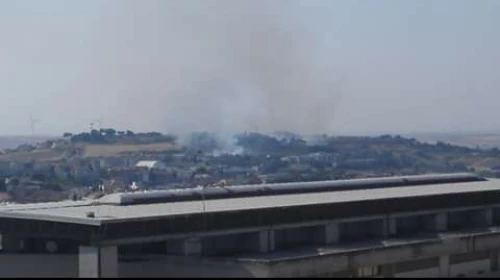Incendi anche a Matera. La collinetta di Serra Rifusa a fuoco il 12 Luglio 2017